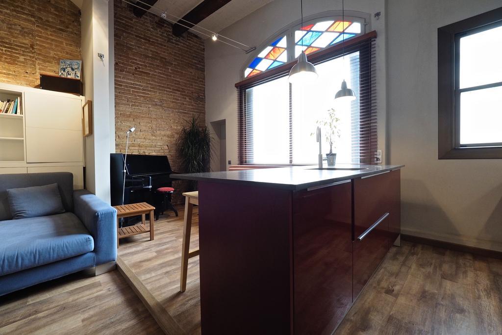 Gracia Terrace Design Apartment Barcelona Bagian luar foto