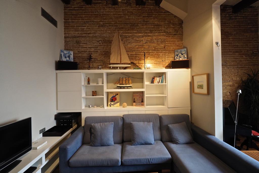 Gracia Terrace Design Apartment Barcelona Bagian luar foto