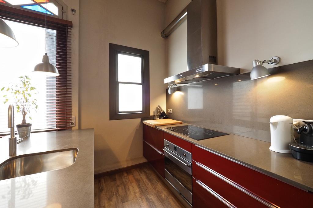 Gracia Terrace Design Apartment Barcelona Bagian luar foto